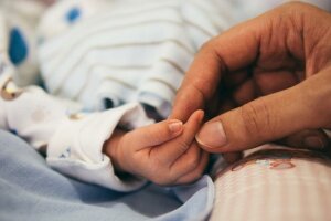Babys von Frauen mit Multipler Sklerose haben ein höheres Risiko für ein geringes Geburtsgewicht als Kinder gesunder Frauen. (c) Pixabay, Pexels